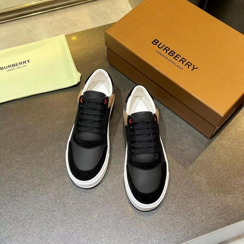 Burberry Low Shoes